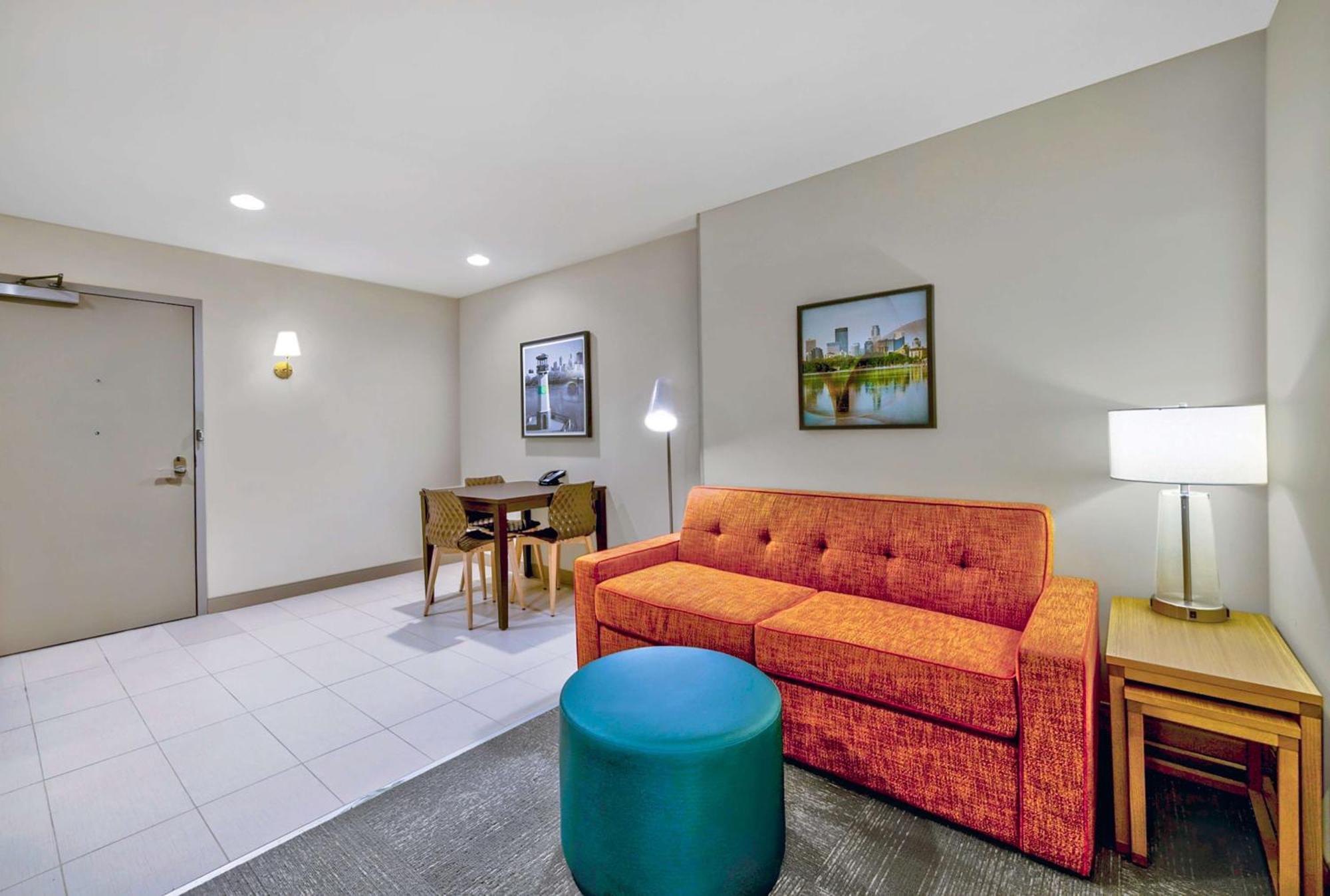 Home2 Suites By Hilton Minneapolis Downtown Εξωτερικό φωτογραφία